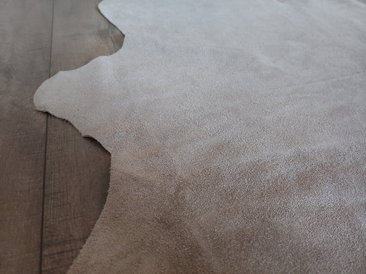 Natural Suede Rug Camel 1.50 x 2.00 m